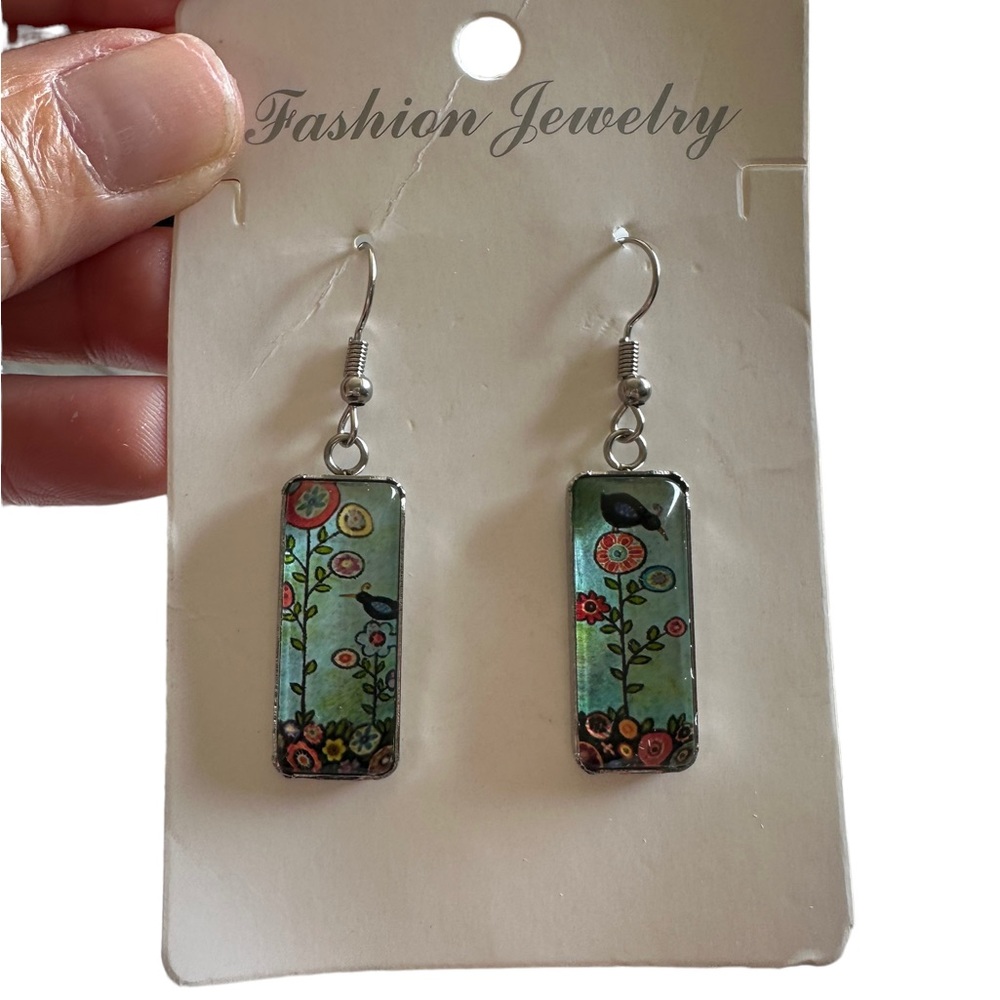 Retro Asymmetrical Colorful Bird Bar Drop Earrings - Picture 5 of 5